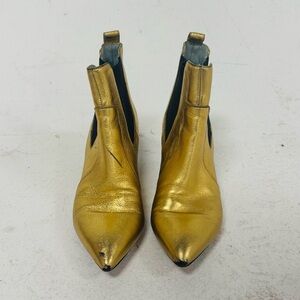 Marc Jacobs Gold Leather Ankle Boots